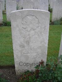 Etaples Military Cemetery - Mitchell, C F